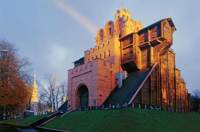 Apartments Near The Golden Gate Kiev Esterno foto